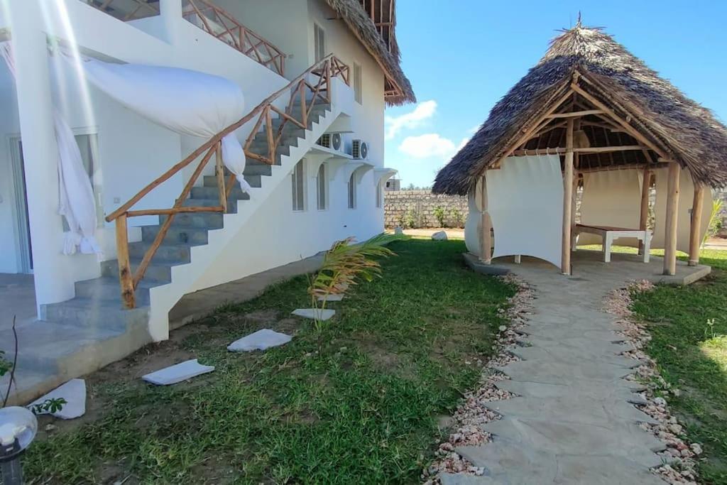 Kupenda House - Milele Resort Tamu, 瓦塔穆 外观 照片