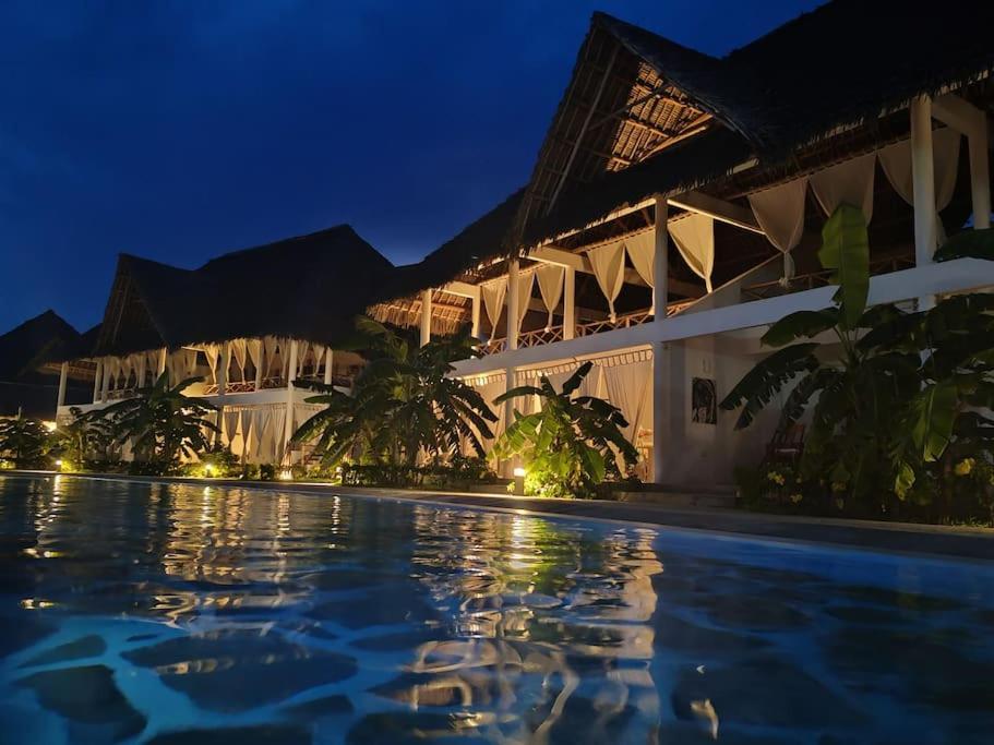 Kupenda House - Milele Resort Tamu, 瓦塔穆 外观 照片
